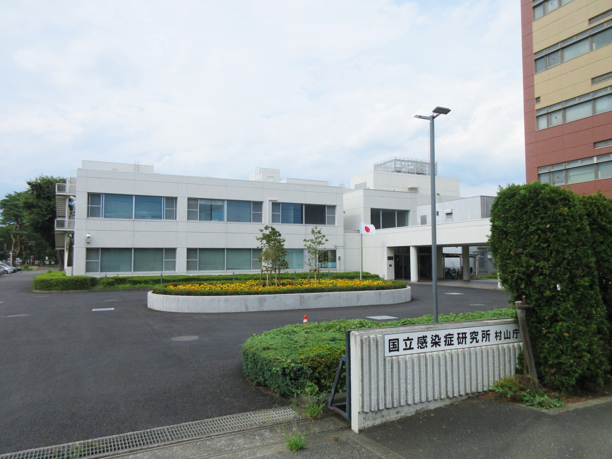 Murayama exterior2